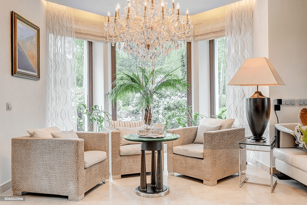 Your Chandelier's Brilliance: A Step-by-Step Cleaning Journey - Dazuma