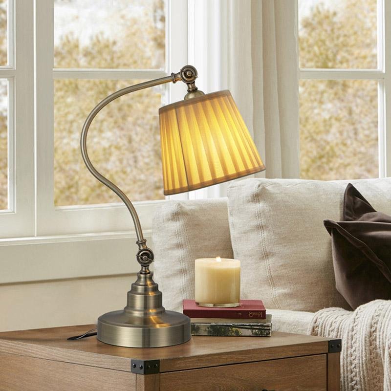 Industrial Empire - Style Metal Desk Lamp with Curved Arm and Adjustable Lighting