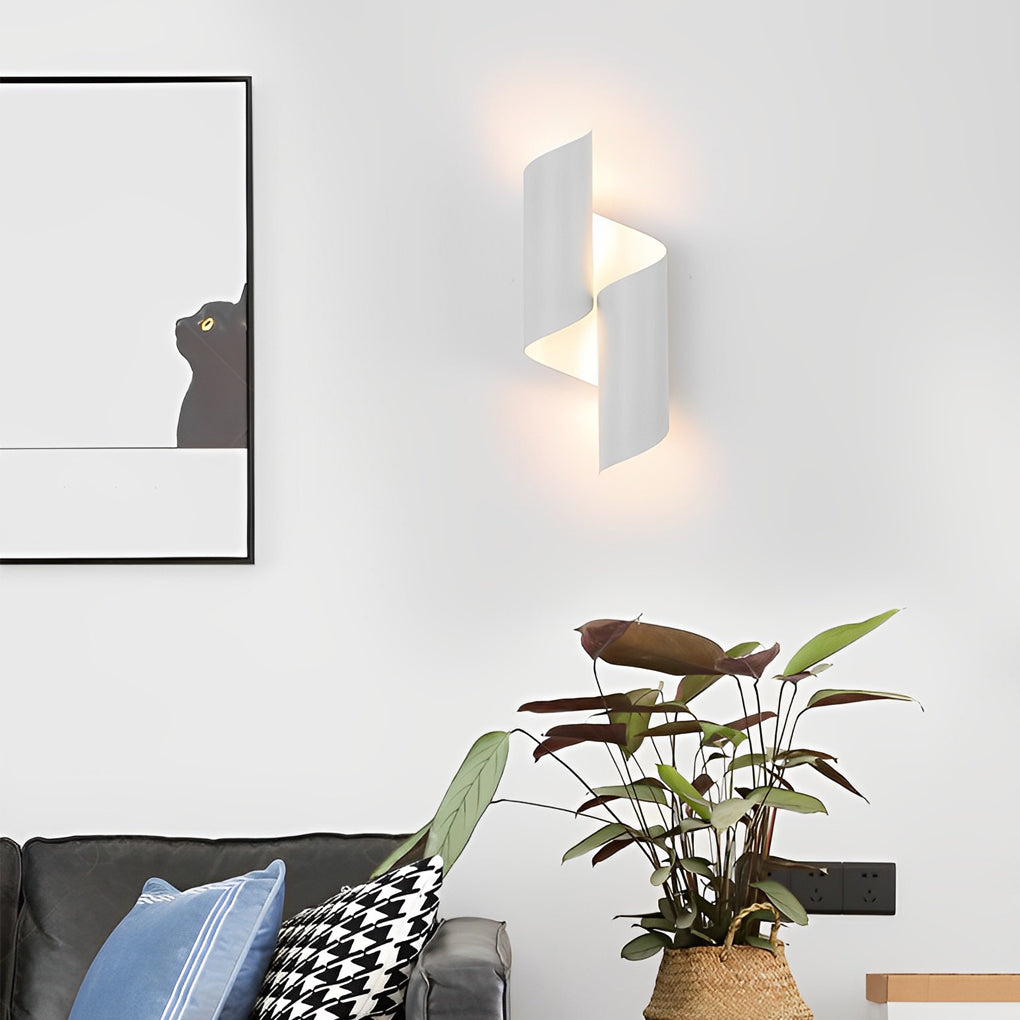 2pcs Symmetrical Creative Up And Down Lighting Modern Wall Light Fixture - Dazuma