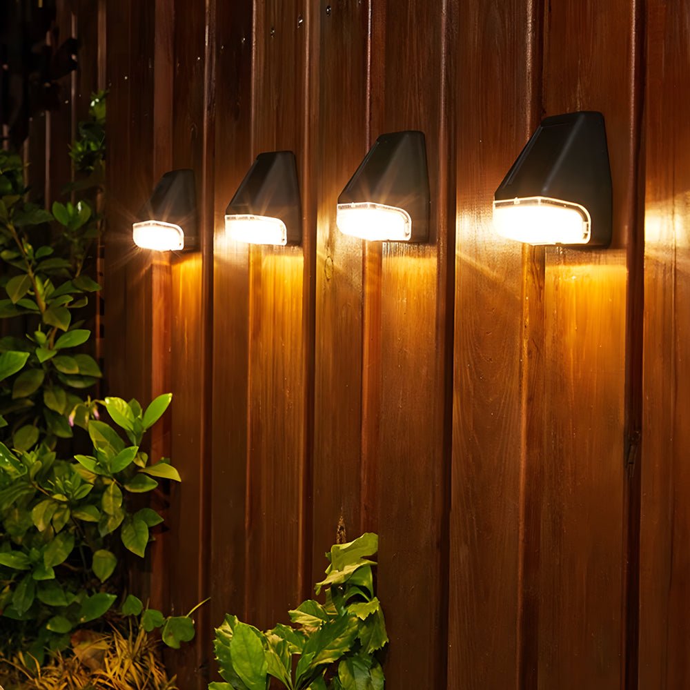 4 Pcs Dusk - to - Dawn Sensor Step Lights Outdoor Warm White LED Solar Stair Lighting