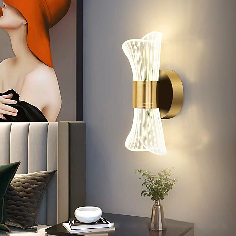 Trumpet Creative up down Lighting LED Three Step Dimming Modern Wall Lamp