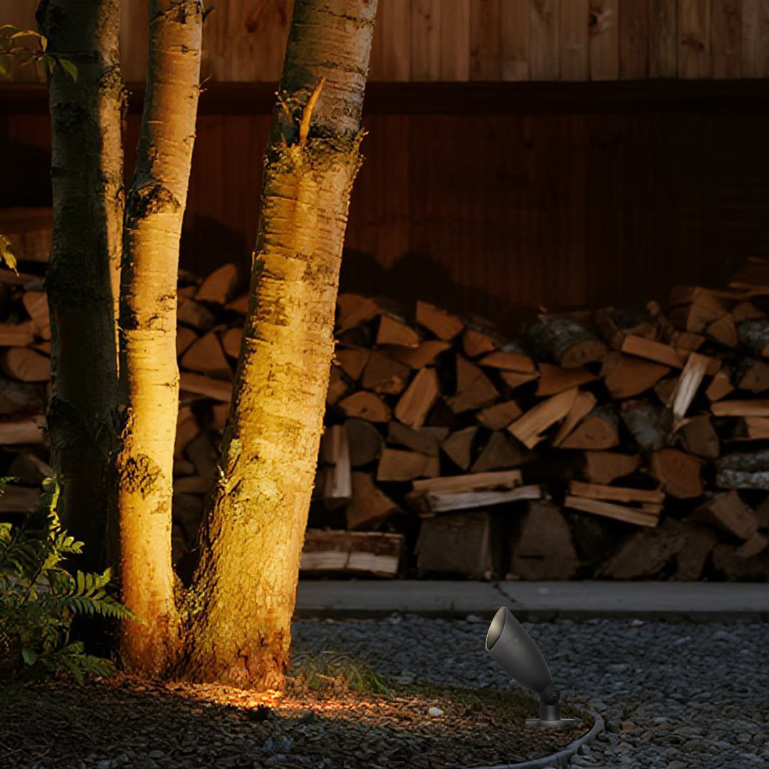 Waterproof LED Outdoor Spotlight Lamp Minimalist Style