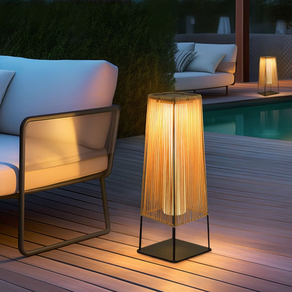 Plastic Handwoven LED Tapered Shaped Rattan Solar Floor Lamp Waterproof Outdoor Light with Solar Panel