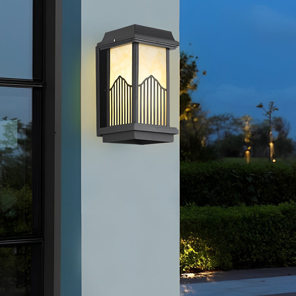 Waterproof Solar Powered Automatic Charging Outdoor Wall Lights with Remote