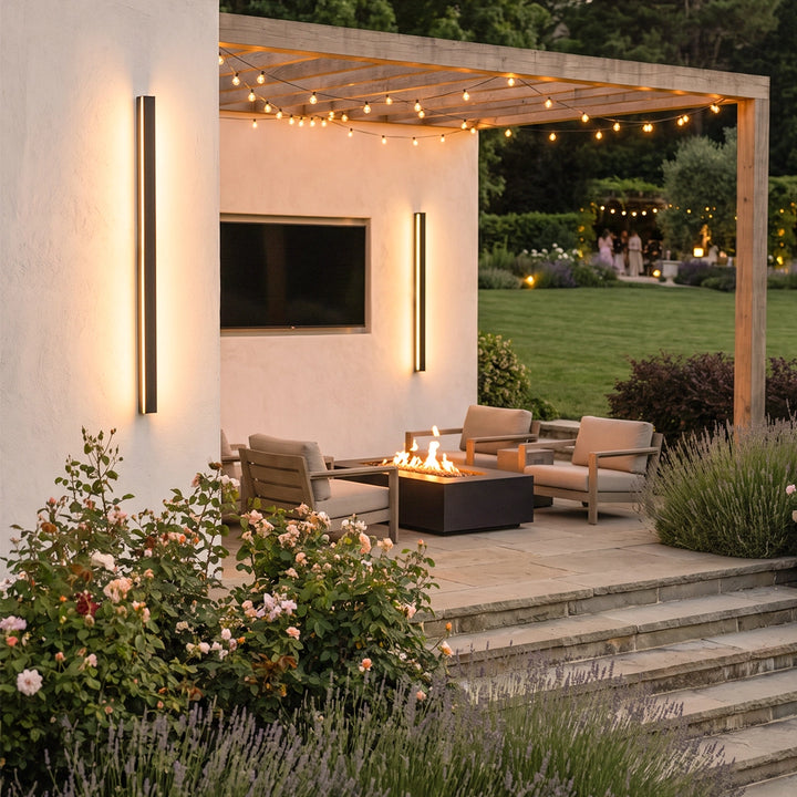 Linear Outdoor Wall Sconce Minimalist LED Black Lamp