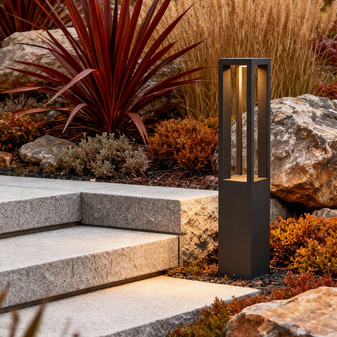 Black Aluminum Garden LED 7W 4-Beam Landscape Bollard Lights