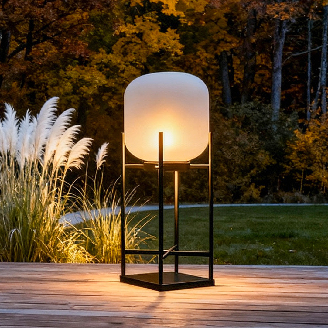 Lantern LED Outdoor Floor Lamp