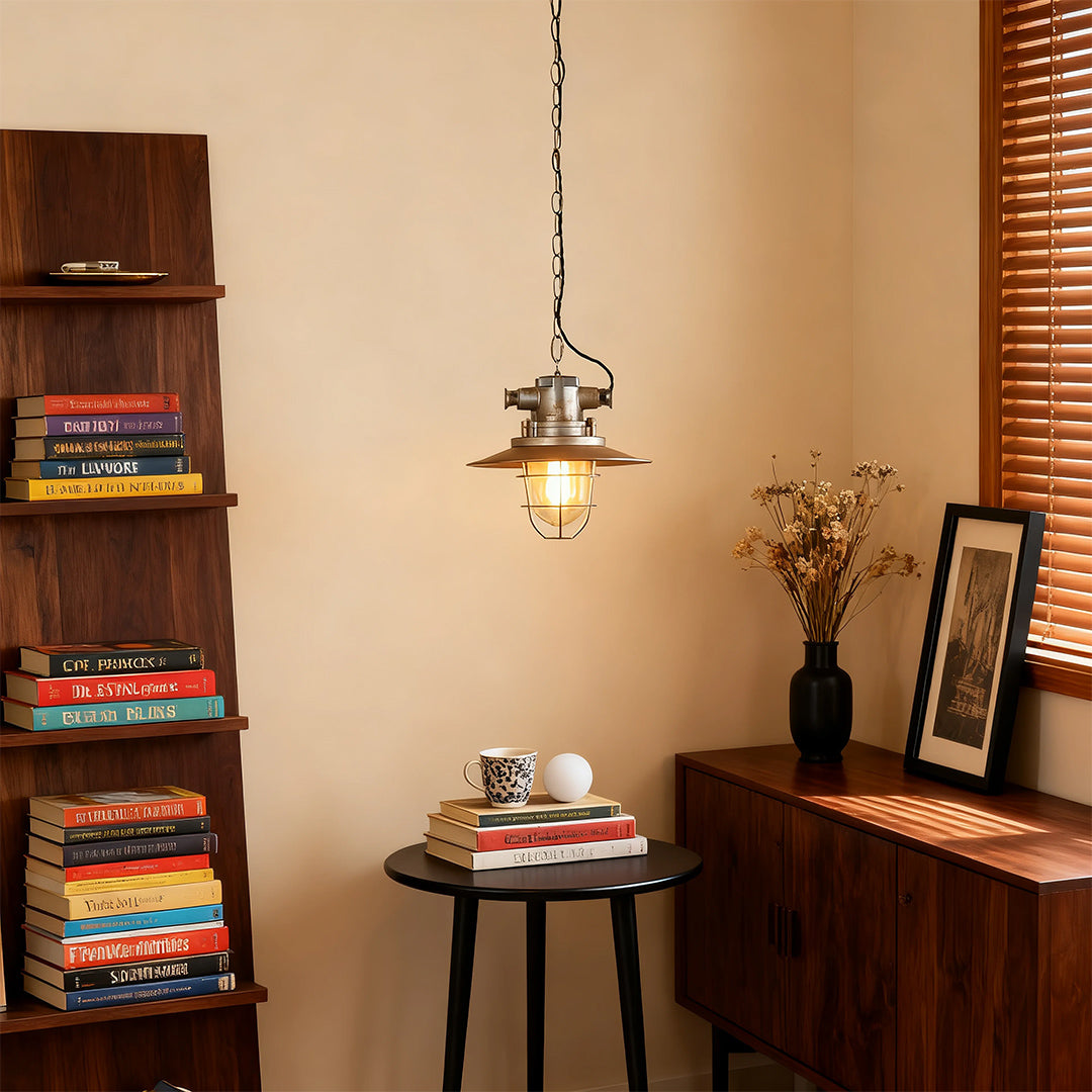 Vintage Industrial Pendant Light Creative Iron Single Ceiling Light