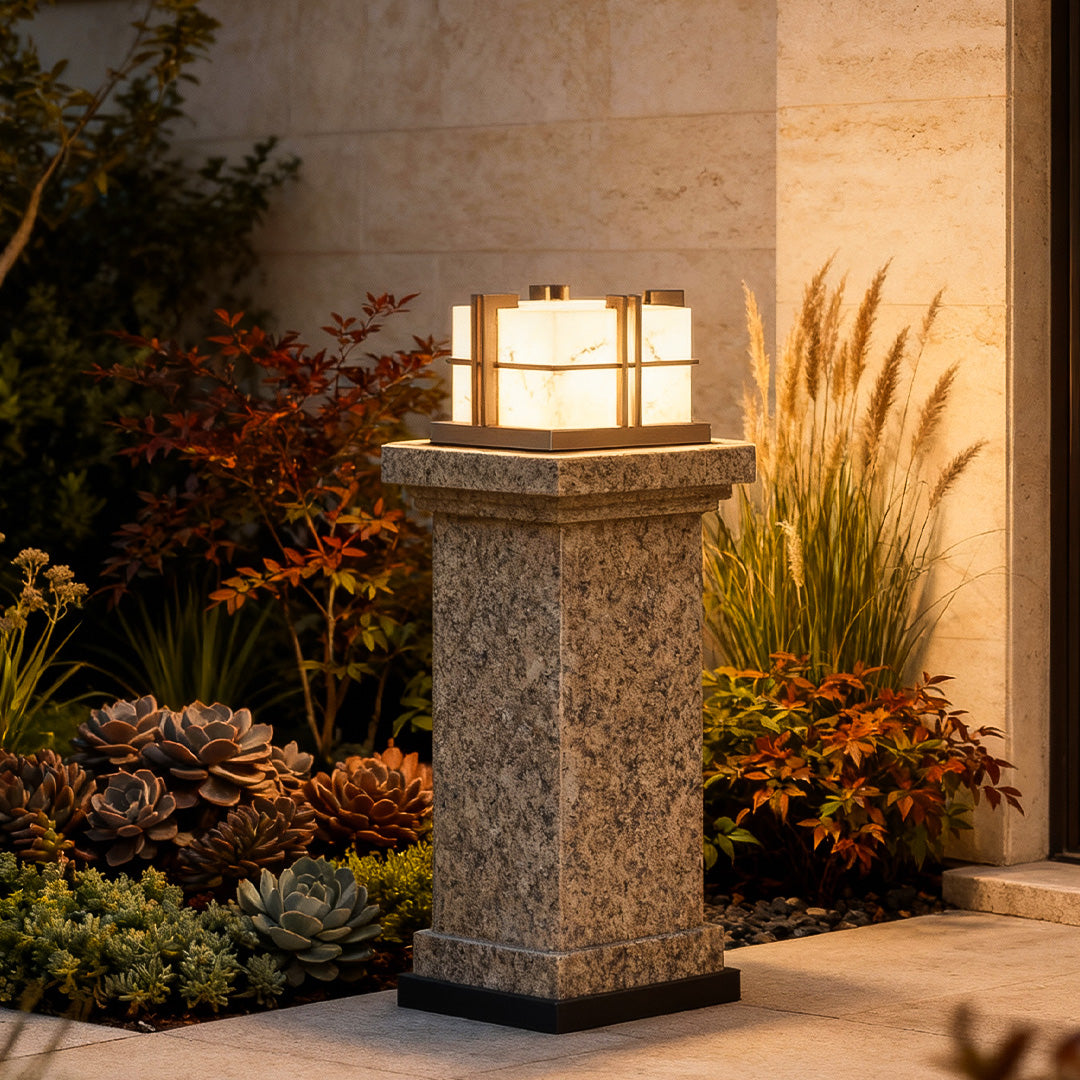 Pillar Light Design Outdoor Waterproof Courtyard Light