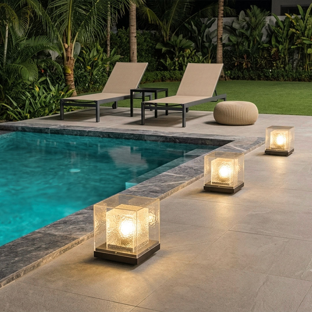 Small Outdoor Pillar Lights Courtyard Metal Landscape Light