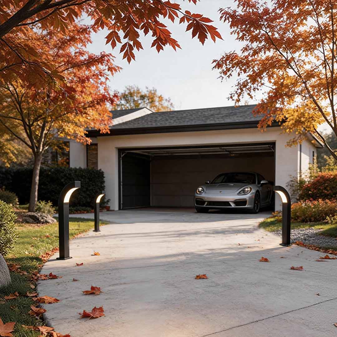 Curved LED Landscape Lighting Minimalist Black Outdoor Path Lighting