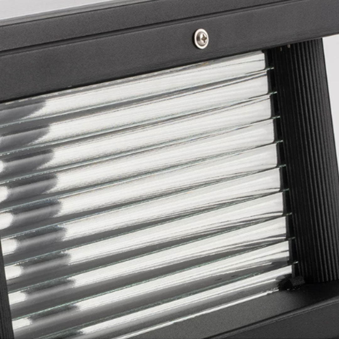 Solar Pillar Lights Modern Outdoor Waterproof Column Lamp
