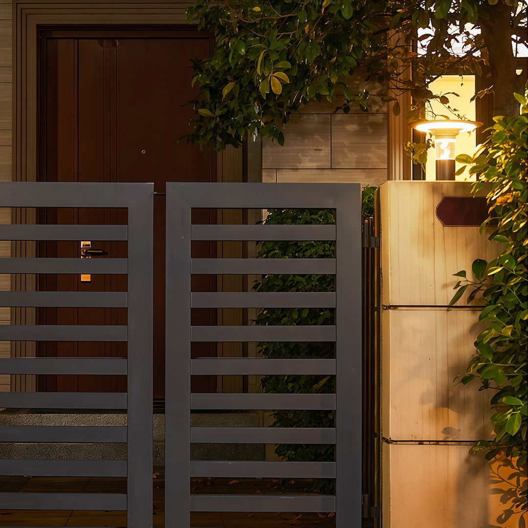 Solar Post Cap Light Outdoor Waterproof Aluminum Light