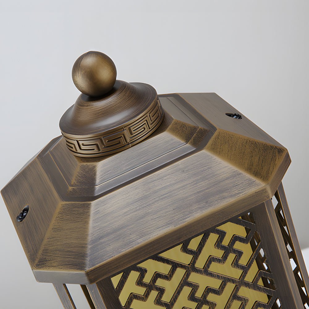 Antique Die - Cast Aluminum Waterproof Glass Shade Retro Fence Post Lights