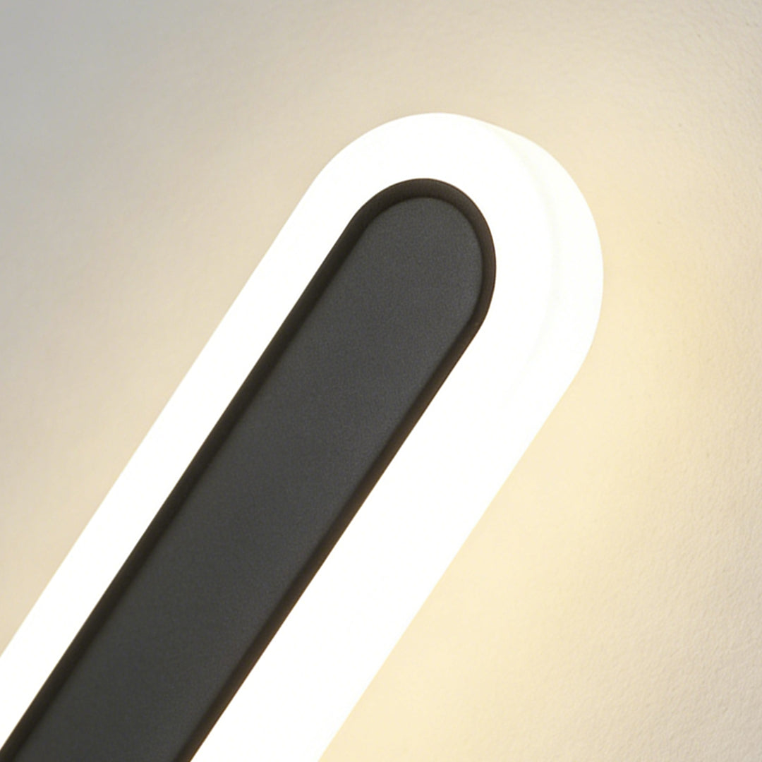 Bar wall light with a gold finish, highlighting its elegant and contemporary style.