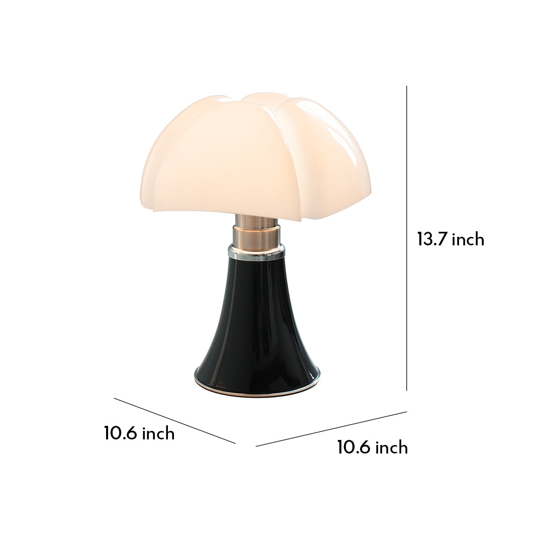 Bauhaus style table lamp with mushroom shade and black base, showing size dimensions.