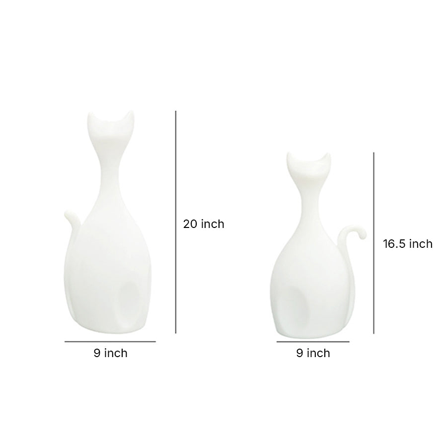 Technical specifications showing two sizes of cat-shaped lights with dimension measurements