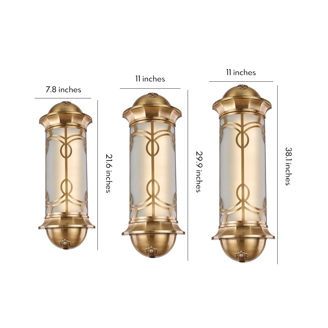 Classic copper outdoor wall sconce with elegant vintage design, perfect for adding charm to exterior spaces.