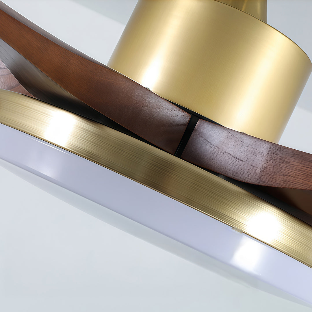 Upgrade your space with a ceiling fan with light remote control, a wooden 3-blade lamp that combines elegance and functionality for a refreshing atmosphere.