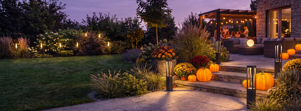 Dazuma garden lights illuminating outdoor stairs and lawn