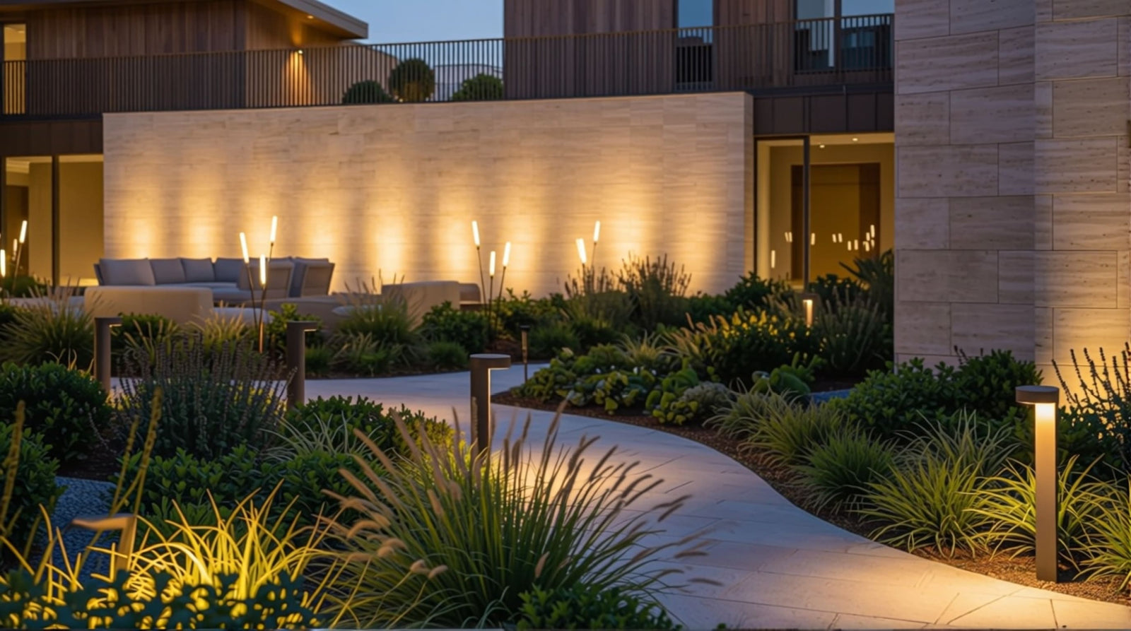 Curved Garden Pathways