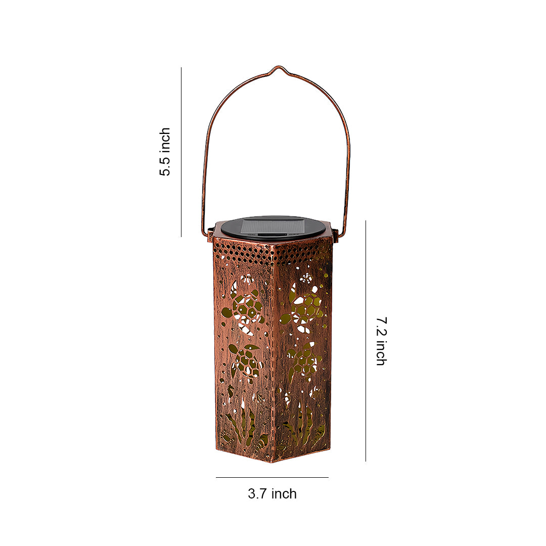Detailed size chart for the red outdoor lantern, indicating dimensions of 3.7 inch width and 7.9 inch body height.