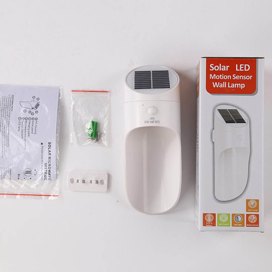 European Style Outdoor Solar LED Wall Lamp Eco - friendly Garden Lighting