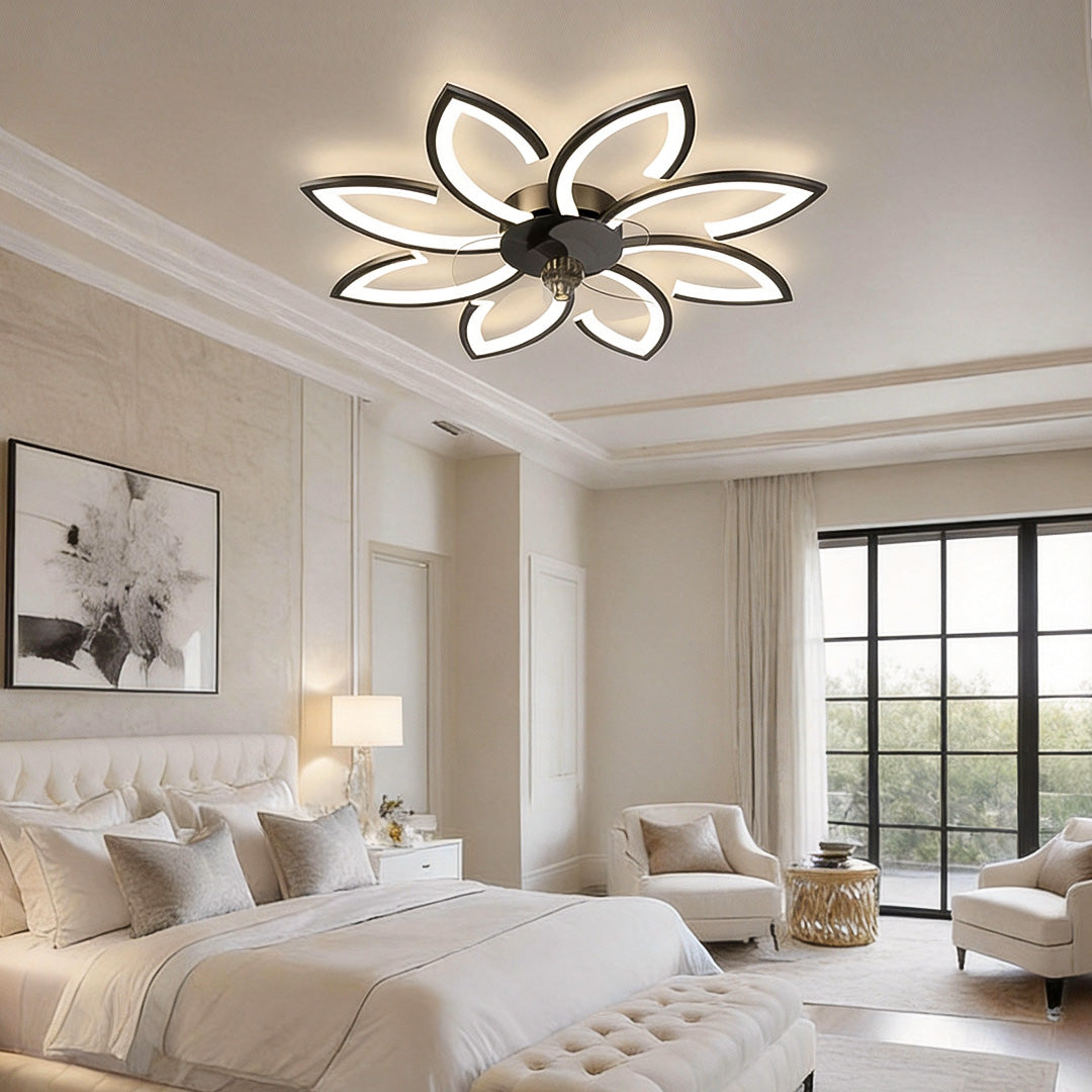 Flower ceiling fan with light in white, close-up of the illuminated petals.