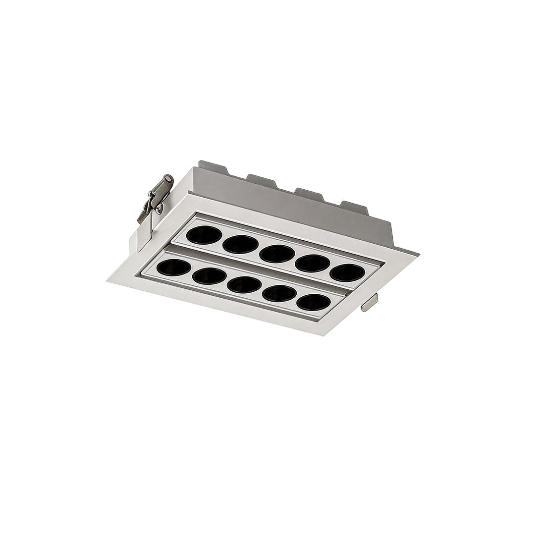Installation guide showing led ceiling recessed spotlight with mounting clips and housing.