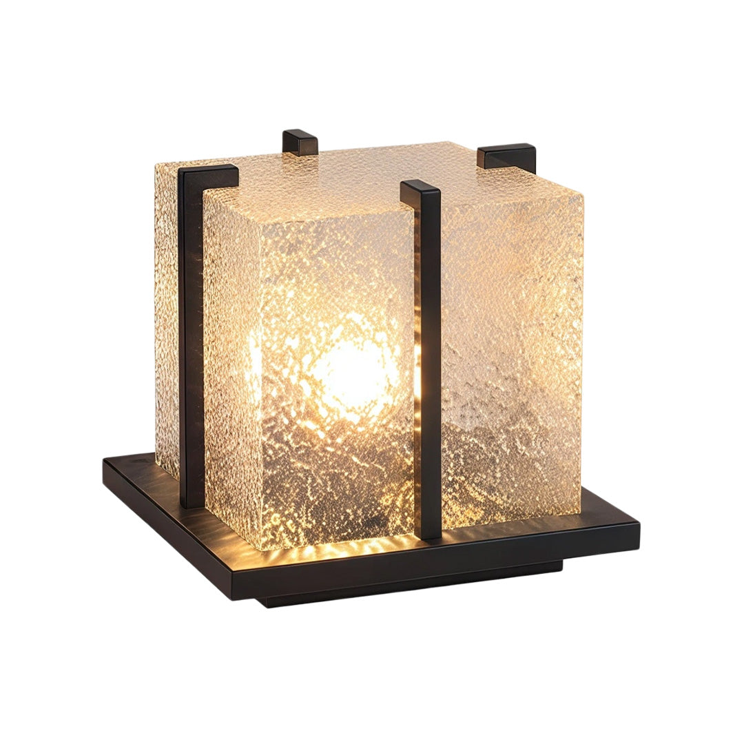 Modern driveway pillar lights providing stylish and durable illumination for driveways, entrances, and outdoor spaces