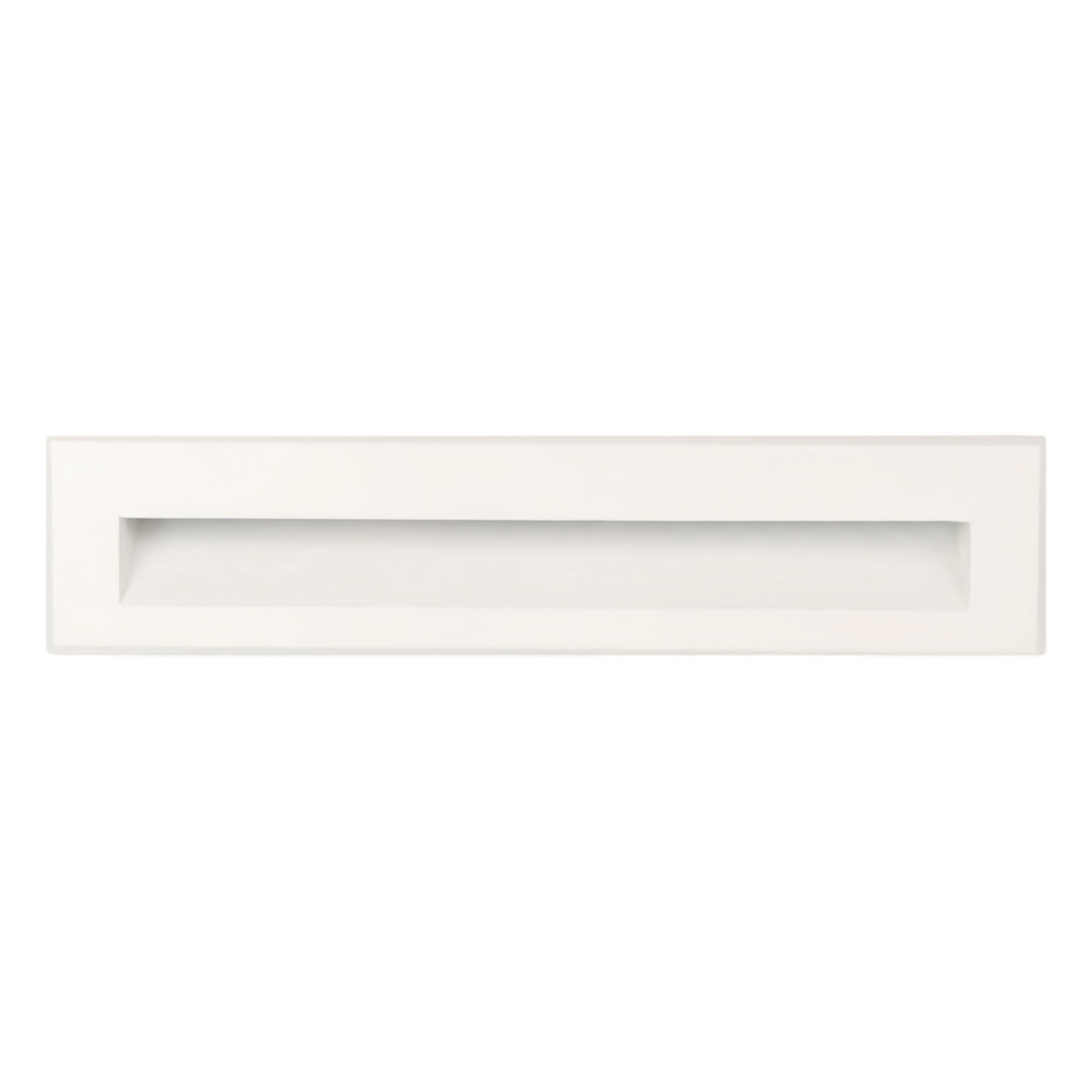 Neutral tone deck lights for steps providing discrete lighting integration in outdoor spaces
