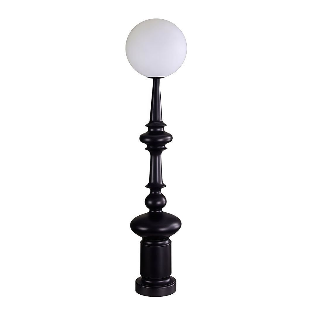 Outdoor black floor lamps with a contemporary design, highlighting its elegant structure.
