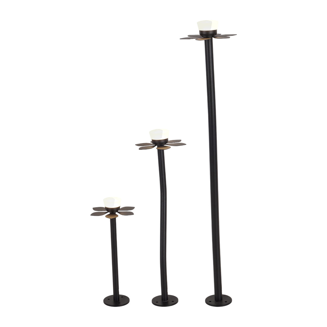 Illuminate your garden and pathways with these outdoor LED landscape lights, featuring waterproof construction, energy-efficient LED bulbs, and durable, stylish design for any yard.