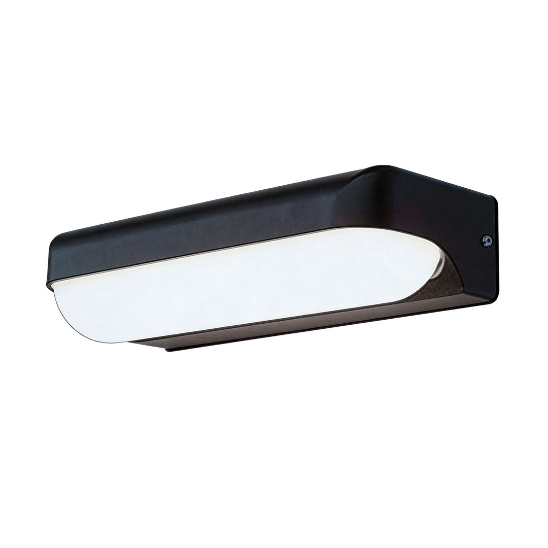 Outdoor lighting wall with a sleek design, highlighting its minimalist structure.