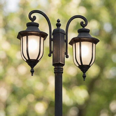 Outdoor Post Light Fixture European Garden Lamp Post