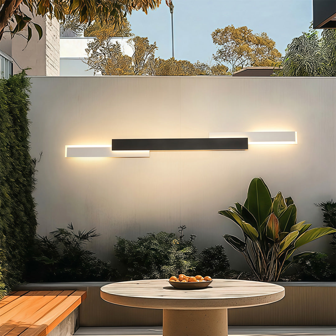 Modern luxury chandeliers style outdoor light fixtures wall mount on contemporary outdoor living space