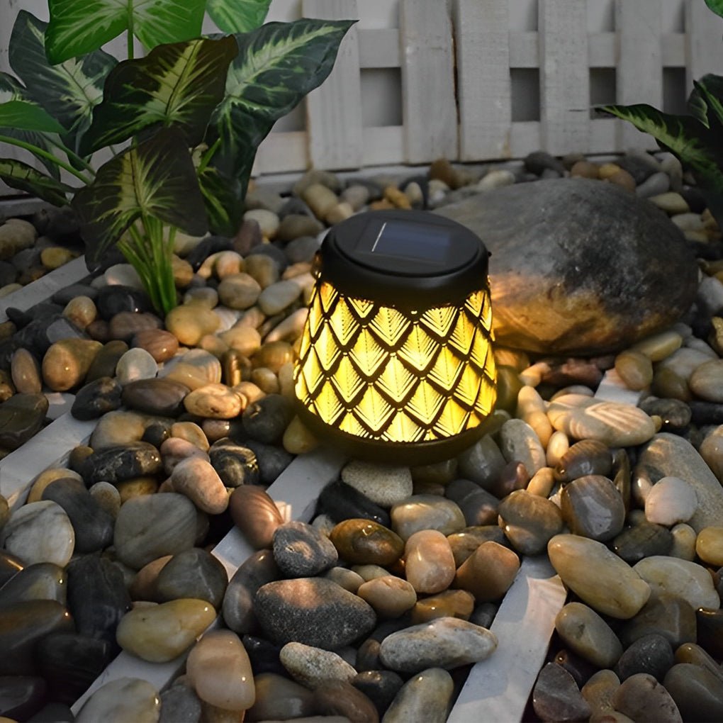 Retro Iron Mesh Solar Lanterns 2PCS LED Outdoor Hanging Lights