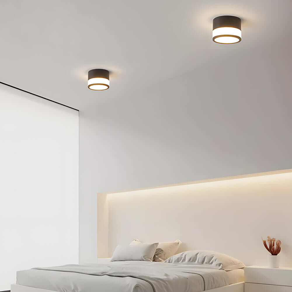 This round Flush Mount Ceiling LED Light brings contemporary elegance with its slim, minimalist profile, ensuring reliable lighting for kitchens, hallways, and bedrooms.