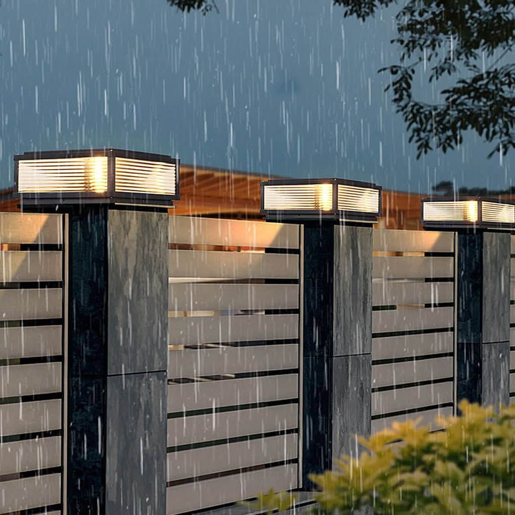 Square pillar light ribbed glass outdoor metal light delivers consistent, bright illumination while maintaining a stylish outdoor look.