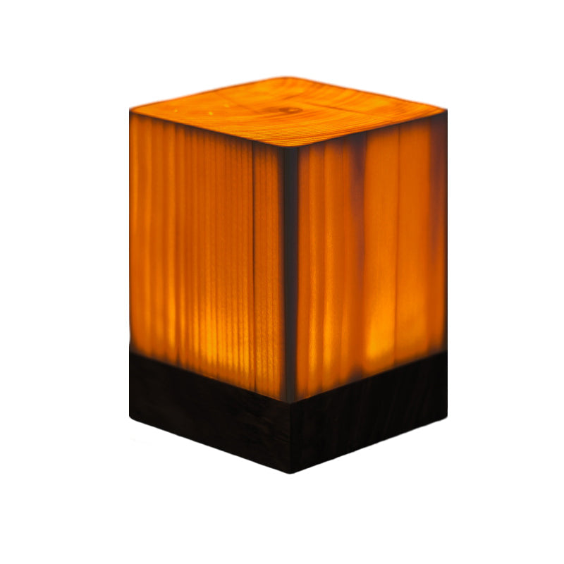 Square wood lamp in rectangular shape, front view of the wooden texture.