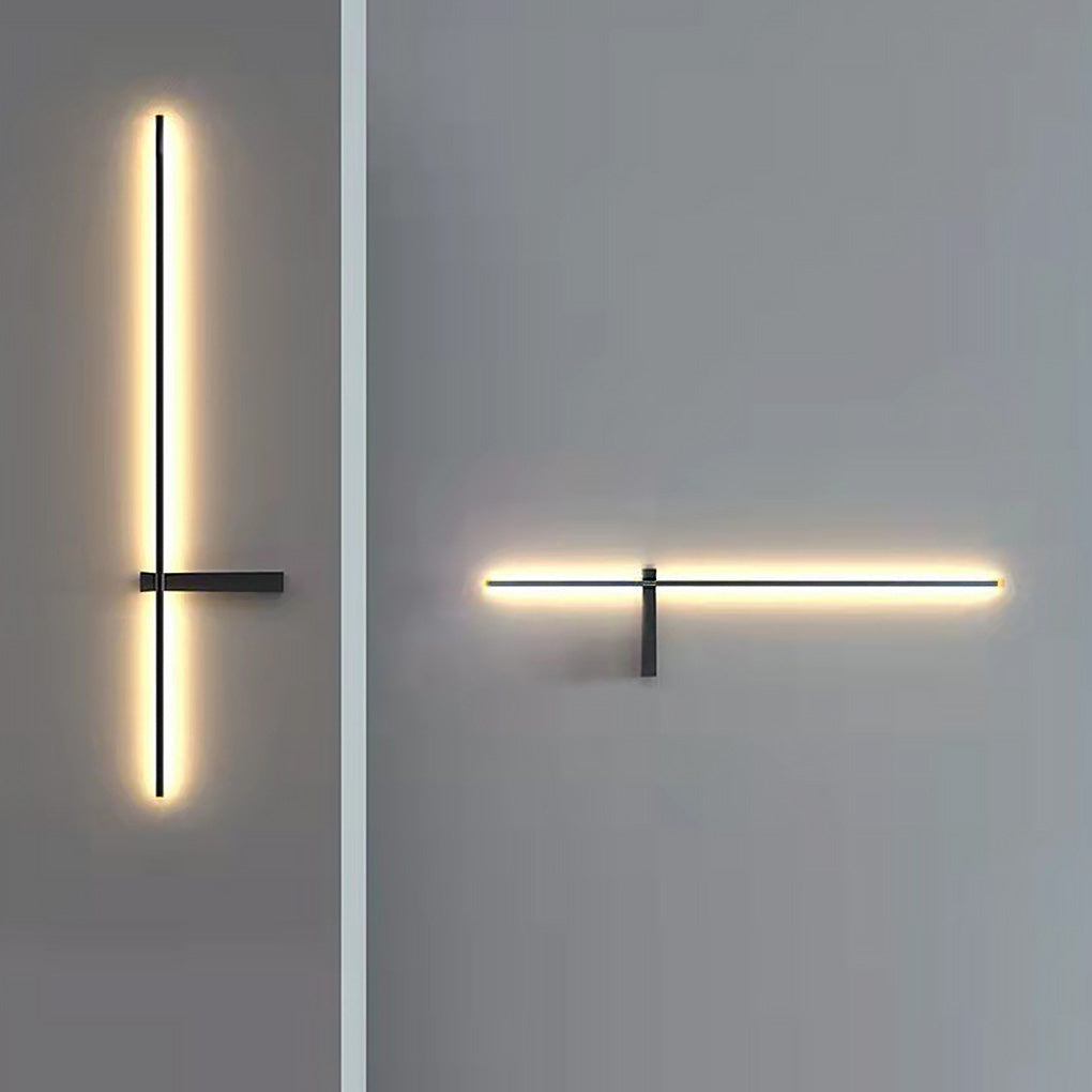 strip-wall-lighting-indoor-hallway-vertical-accent