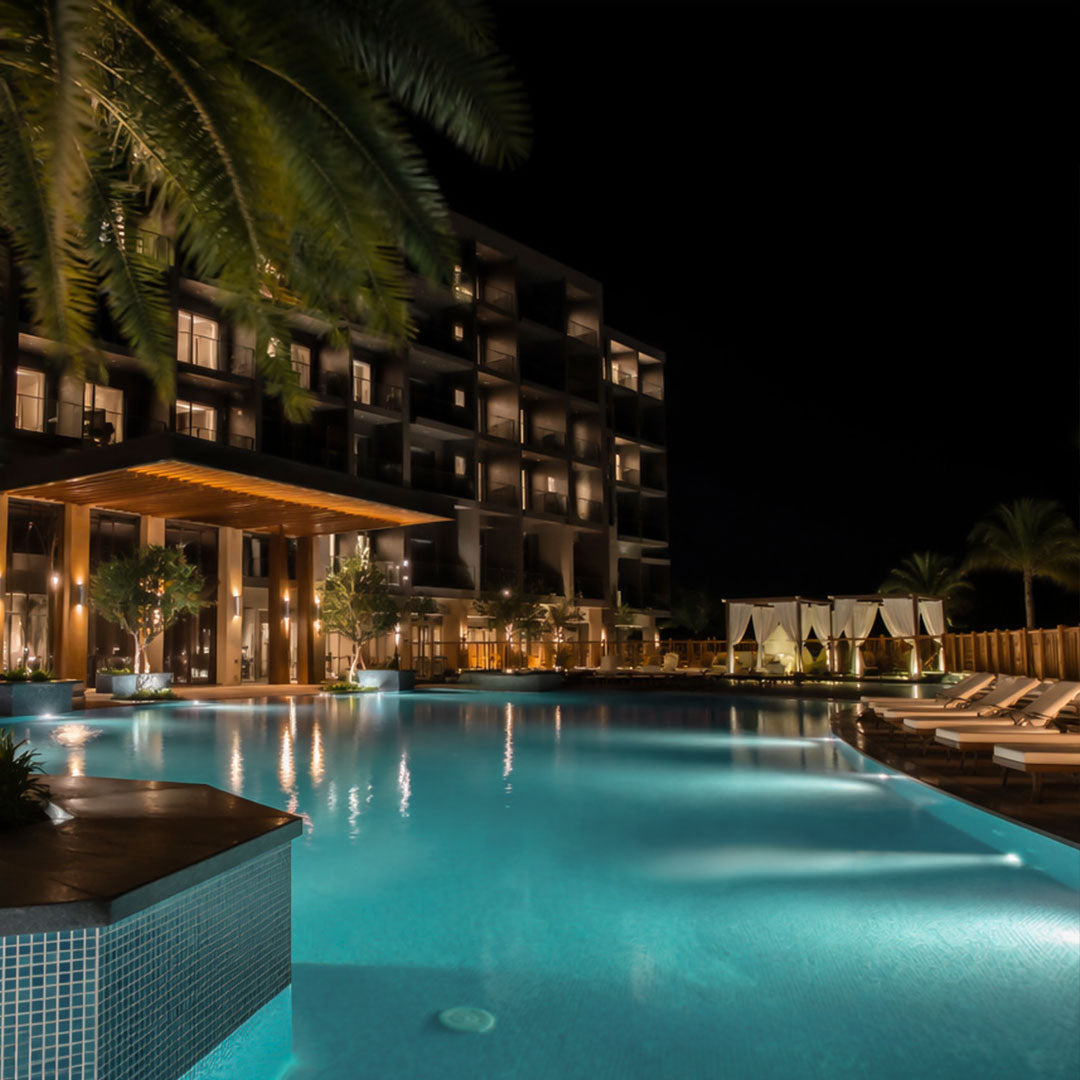 Waterproof LED underwater lights for pools