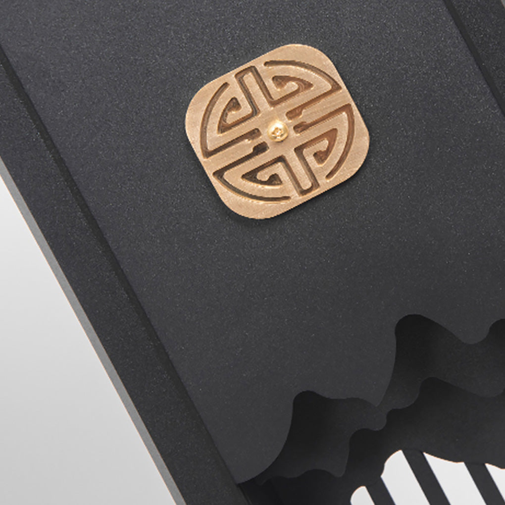 Elegant Outdoor LED Light with Artistic Cut Craft and Strip Design