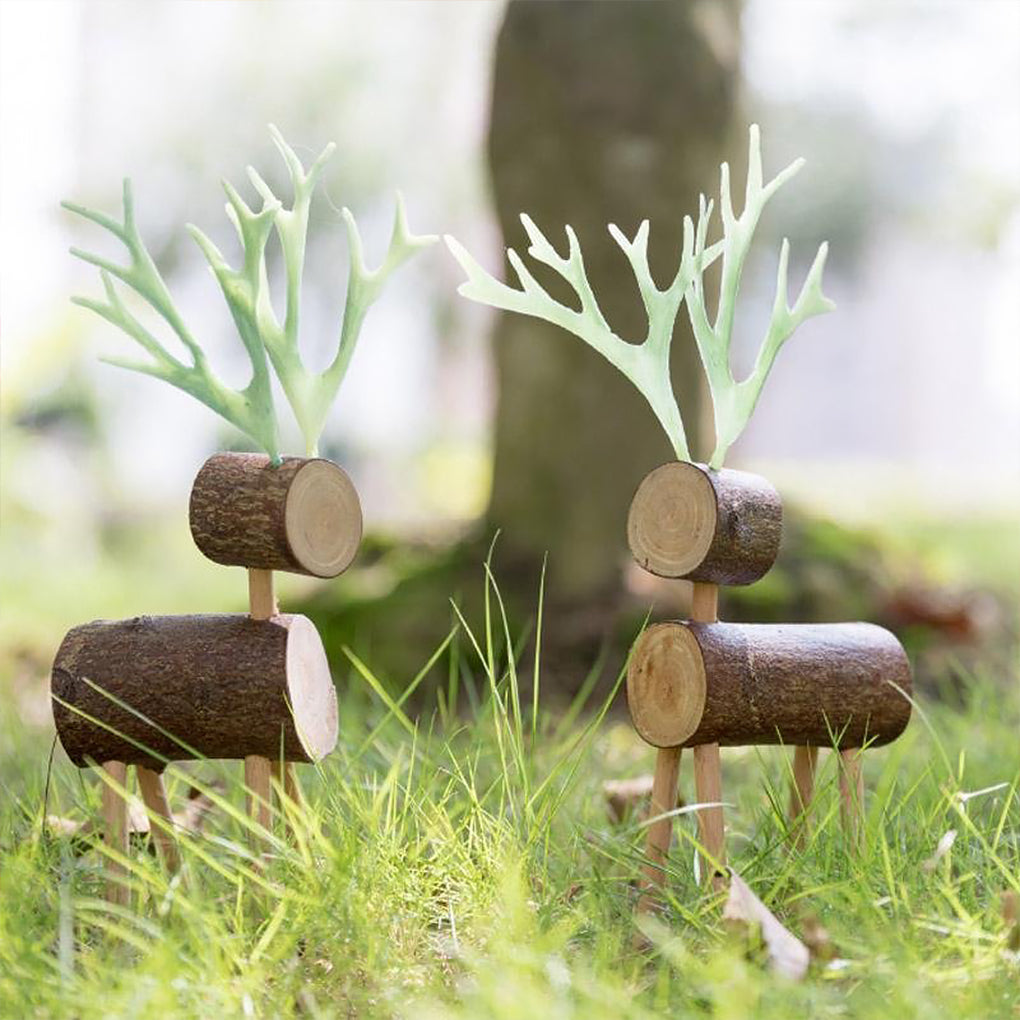 Small Wooden Reindeer Figures