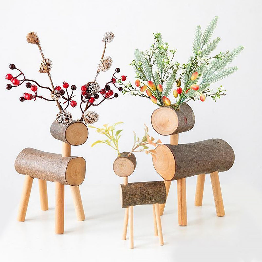 Small Wooden Reindeer Figures