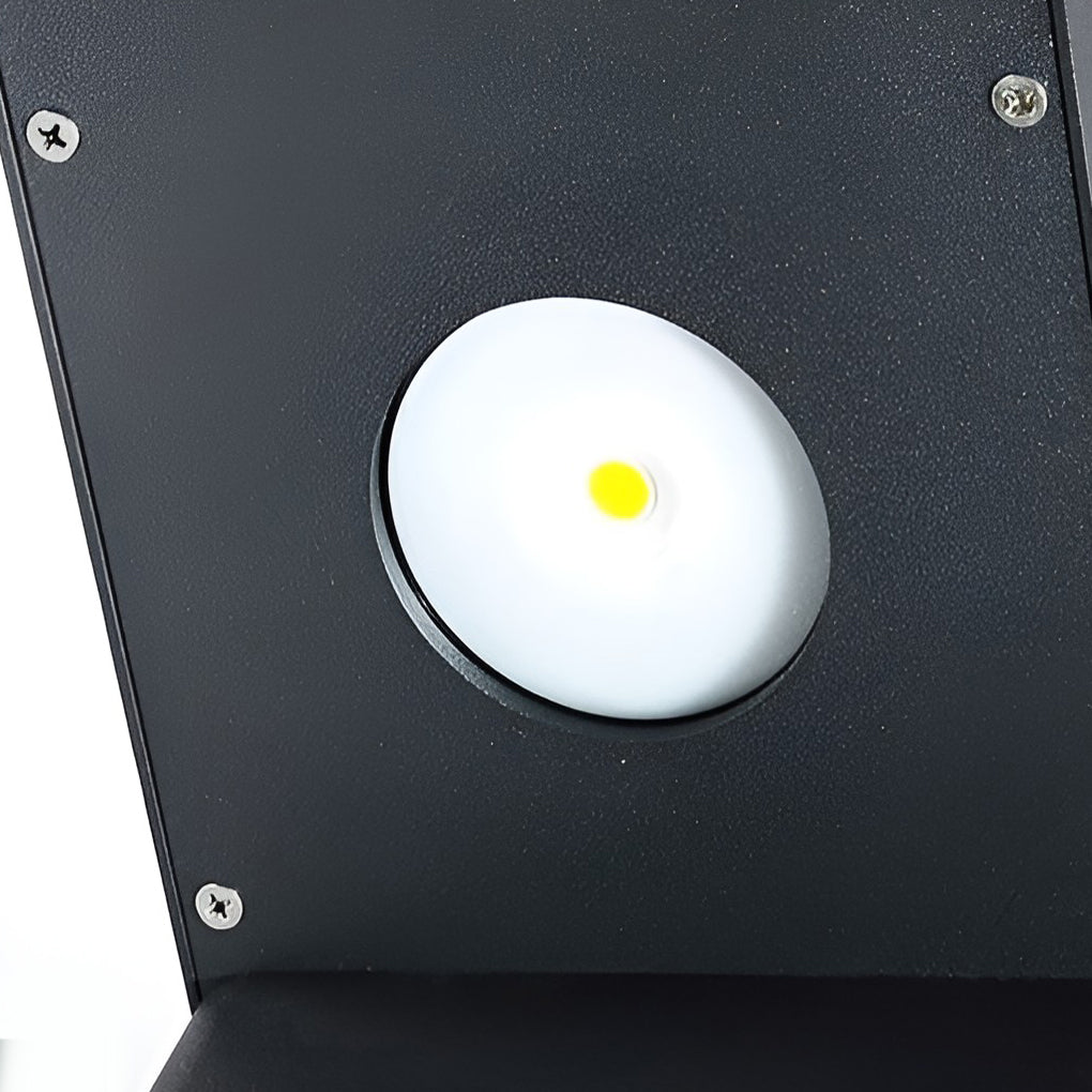 Sleek Solar Pathway Lights with Dusk-to-Dawn Sensor Modern LED Outdoor Landscape Lighting