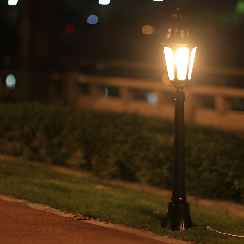 Elegant European-Style Black LED Outdoor Pathway Lamp Post