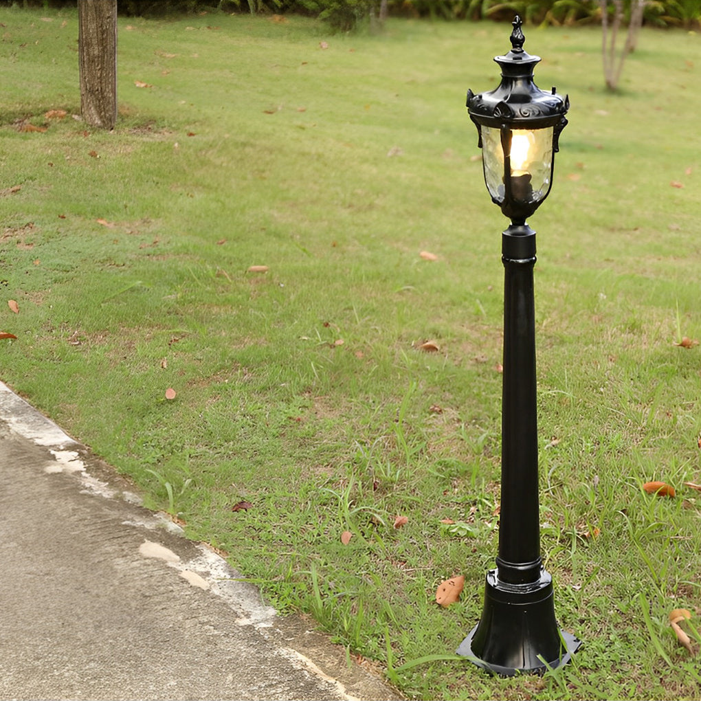 European-Style Waterproof Outdoor Lawn Lamp Elegant Pathway Lighting
