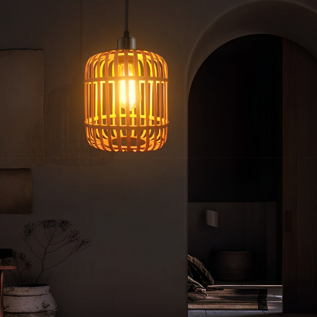 Handmade Rattan Lantern Shape Minimalist Japanese Style Pendant Lights