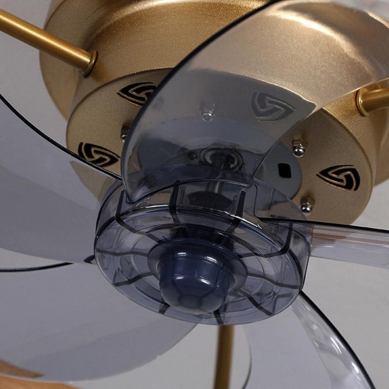 5-blade fan light motor and blade connection detail showing internal structure.